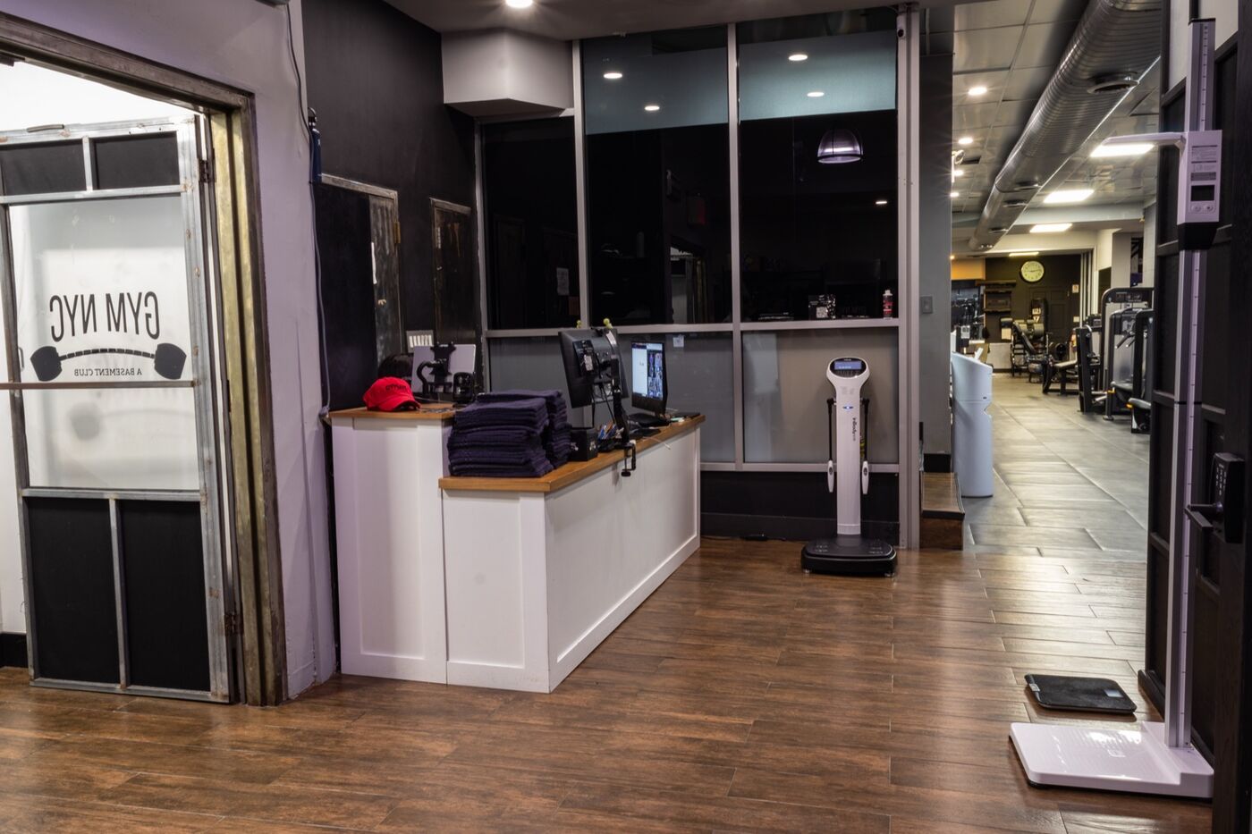 Mulberry front desk